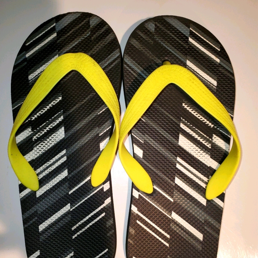 Big boys flip-flops
